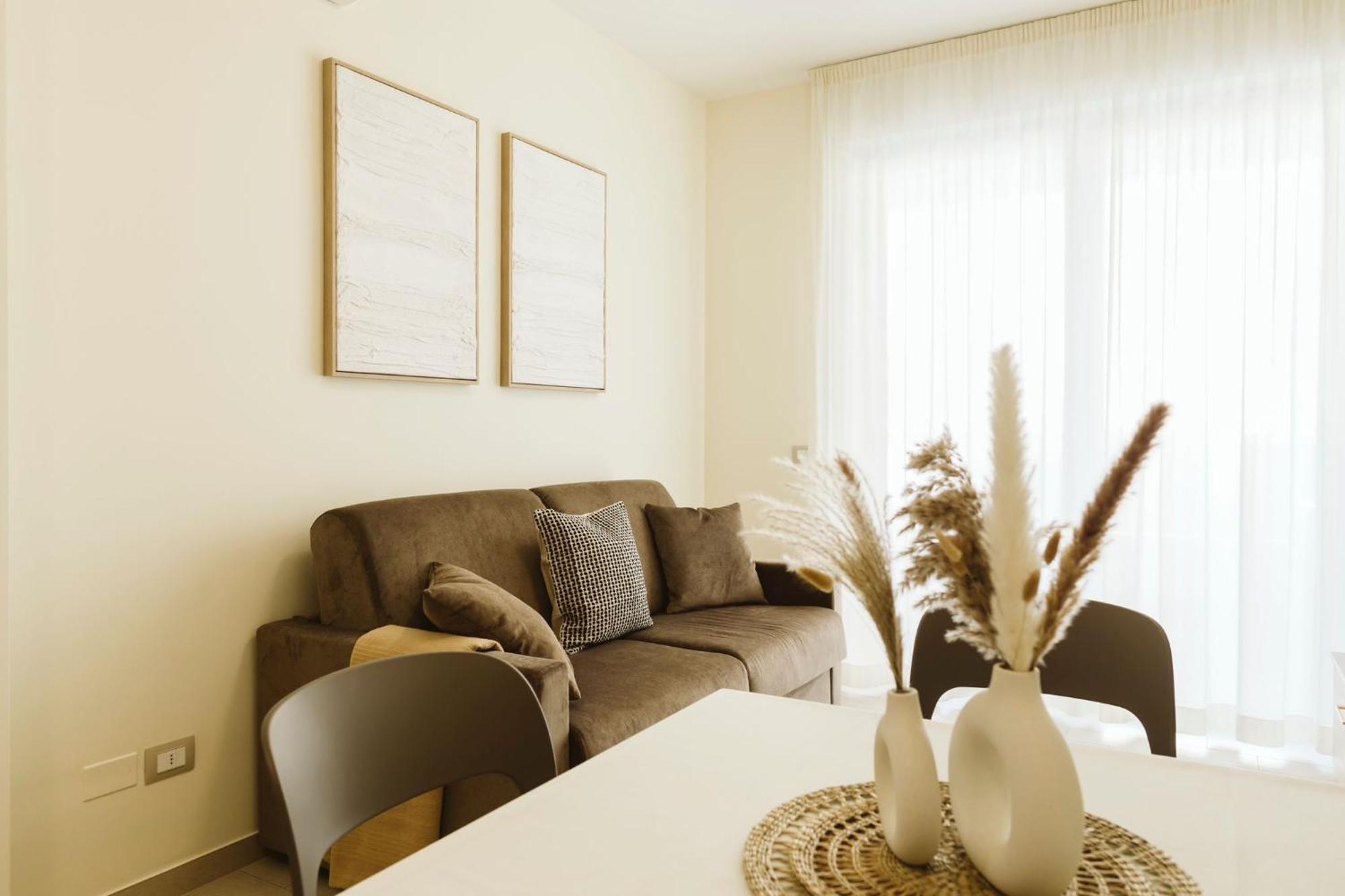 Residenze Roscioli Aparthotel Roseto Degli Abruzzi Bagian luar foto
