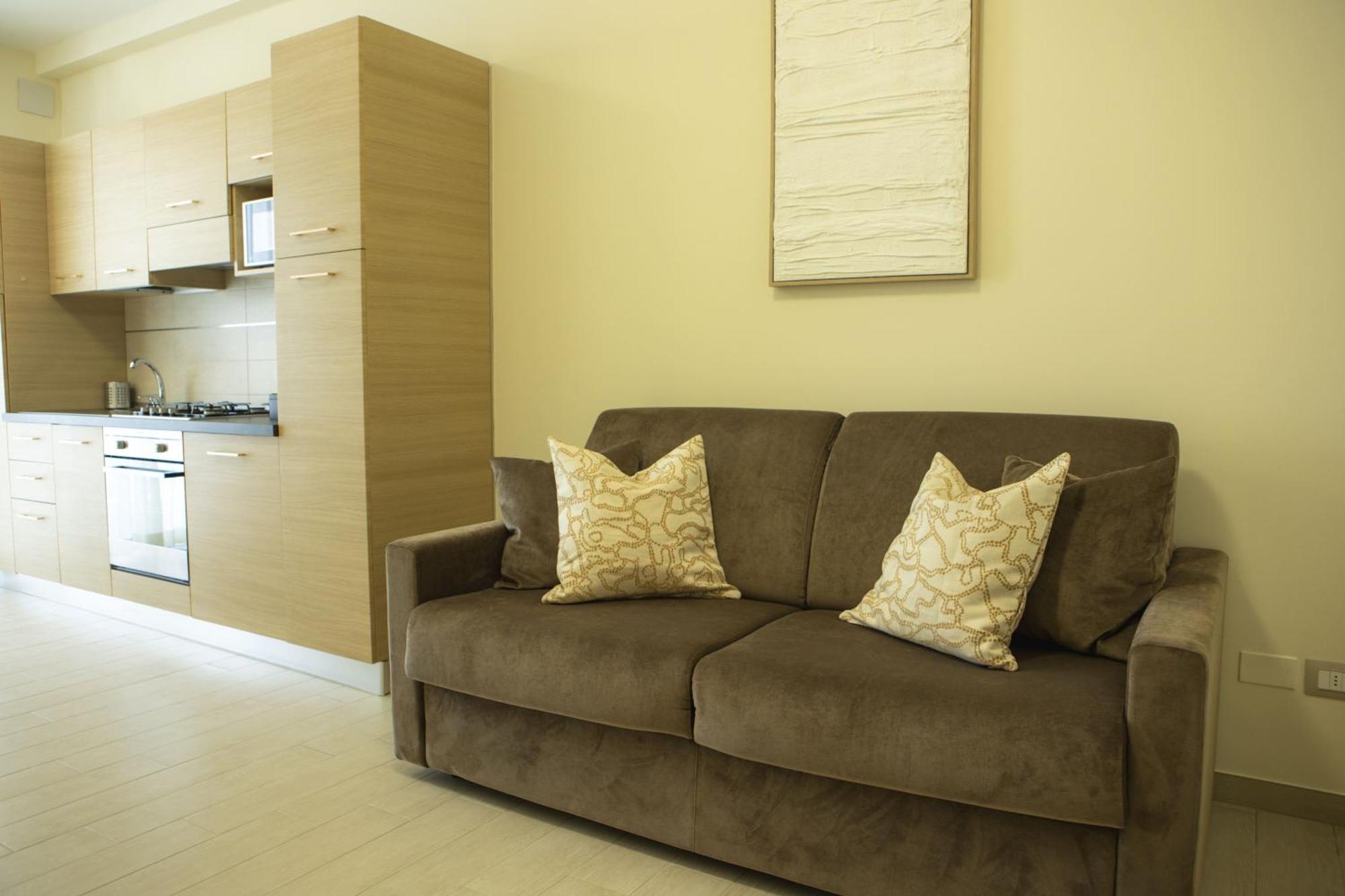 Residenze Roscioli Aparthotel Roseto Degli Abruzzi Bagian luar foto