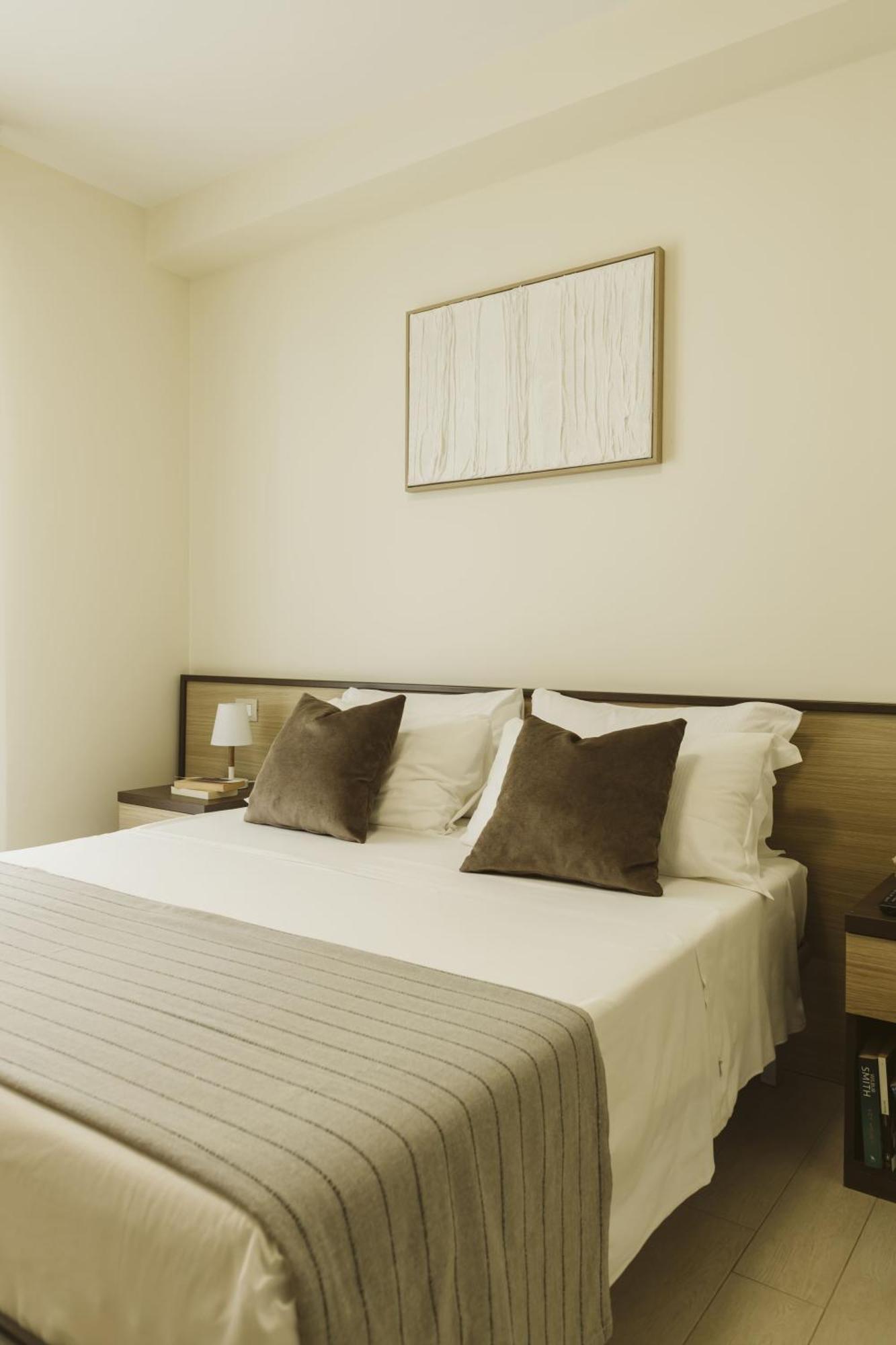 Residenze Roscioli Aparthotel Roseto Degli Abruzzi Bagian luar foto