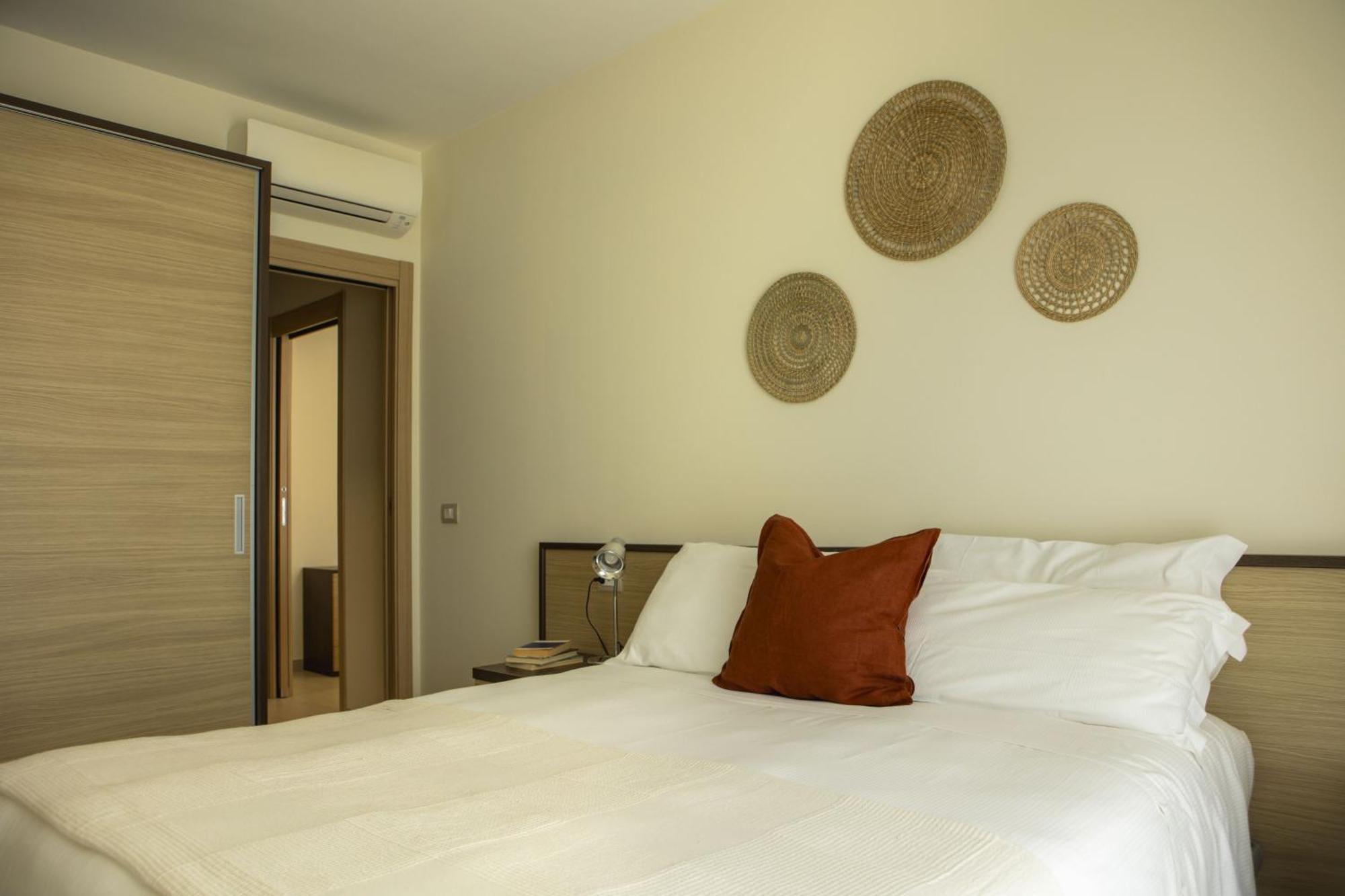Residenze Roscioli Aparthotel Roseto Degli Abruzzi Bagian luar foto